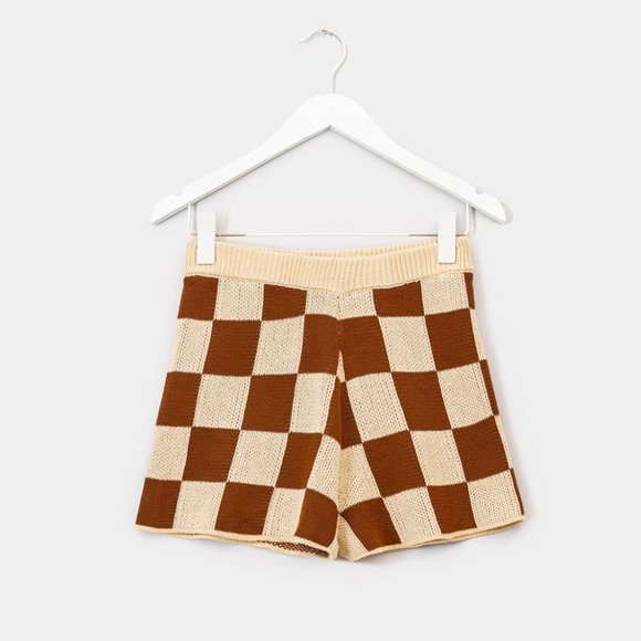 Le Lis Pants - Le Lis Checkered Shorts